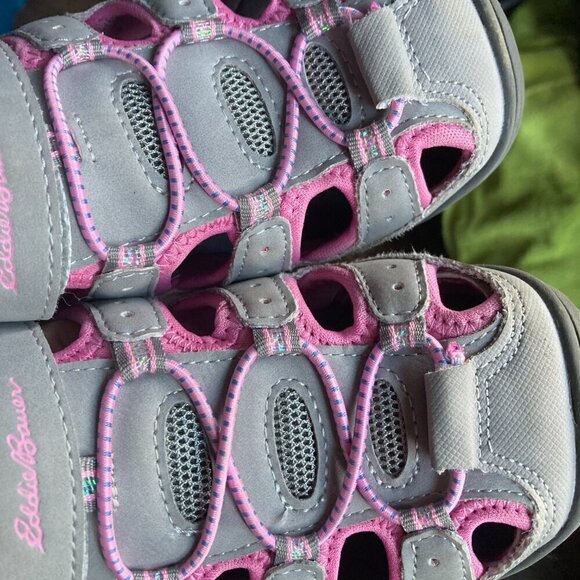 EDDIE BAUER GREY/PINK SANDALS SIZE 3 YOUTH - Picture 3 of 12